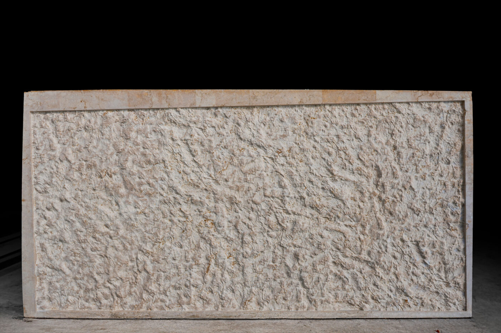 CRACKLE - Image 5