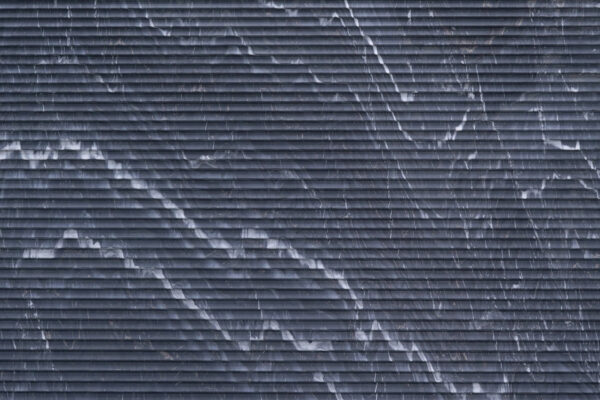 TAPERED GROOVE